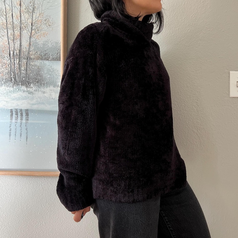 Vintage 90s Chenille Turtleneck Sweater Black Plush Cozy Minimalist Pullover - Picture 8 of 14